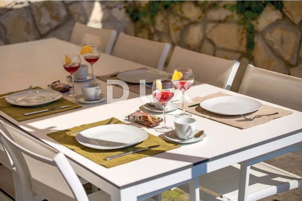 opatija, lovran - vila s bazenom 1. red do mora!! - slika 15