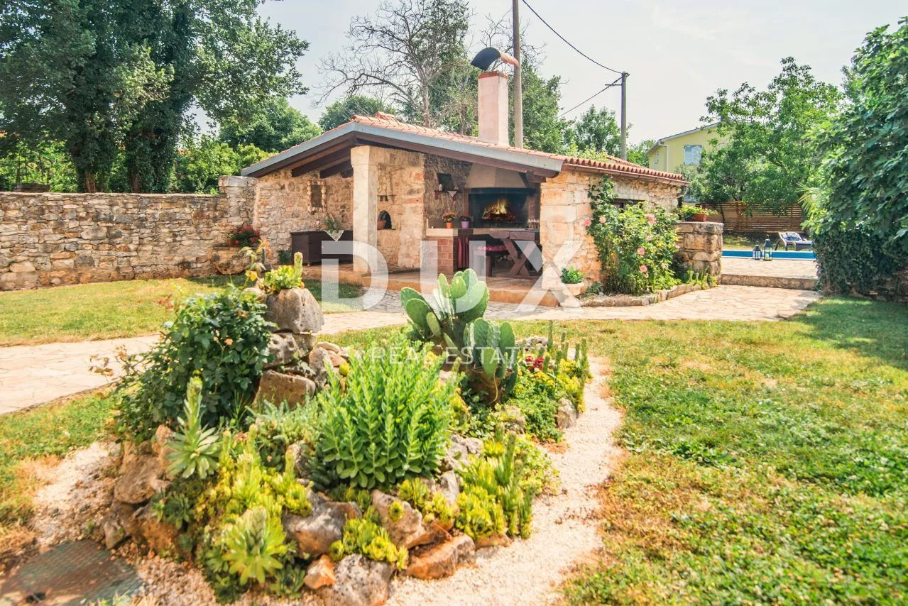 istra, filipana - romatična autohtona istarska kamena vila - slika 17