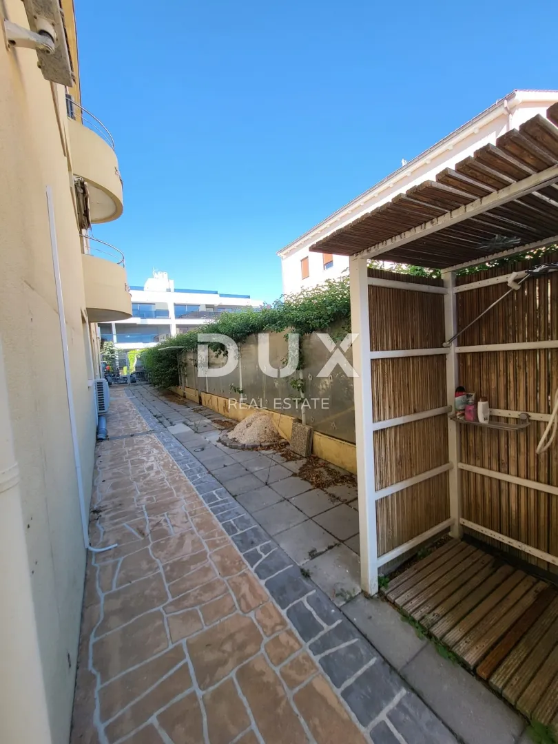 zadar, privlaka - ekskluzivna prilika – stan u 1. redu do mora! - slika 37