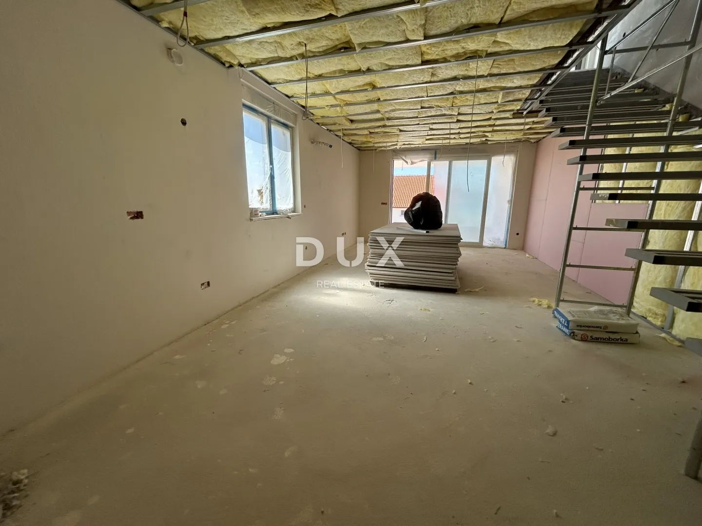 vodice, srima – penthouse s krovnom terasom, pogledom na more i liftom - slika 5