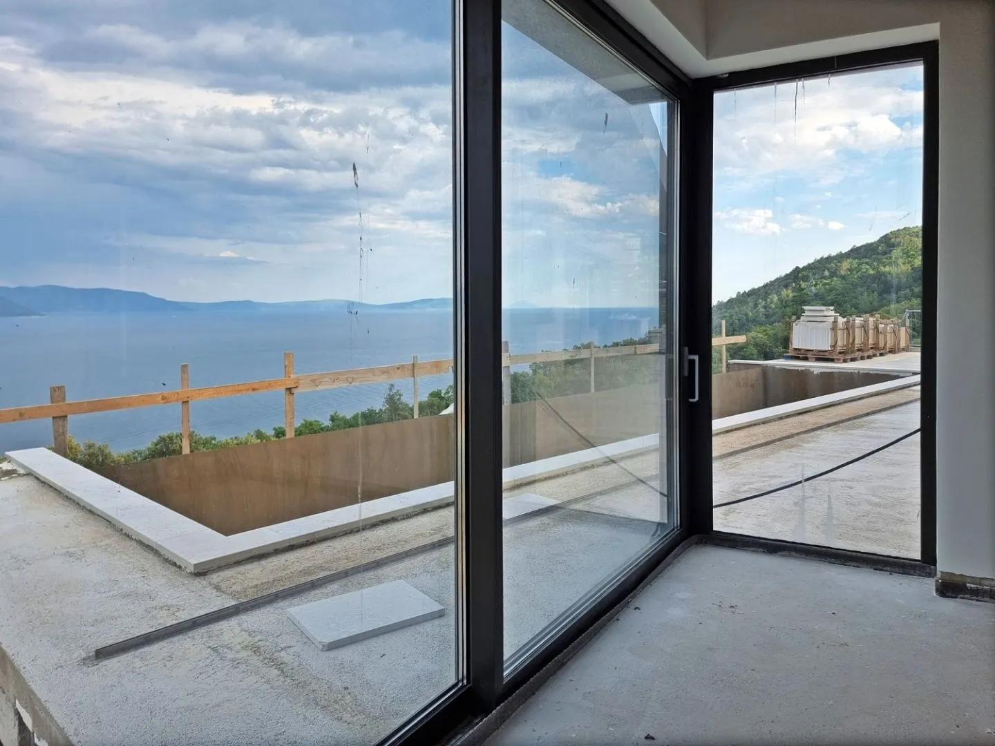 istra, rabac - impozantna vila sa senzacionalnim pogledom - slika 11