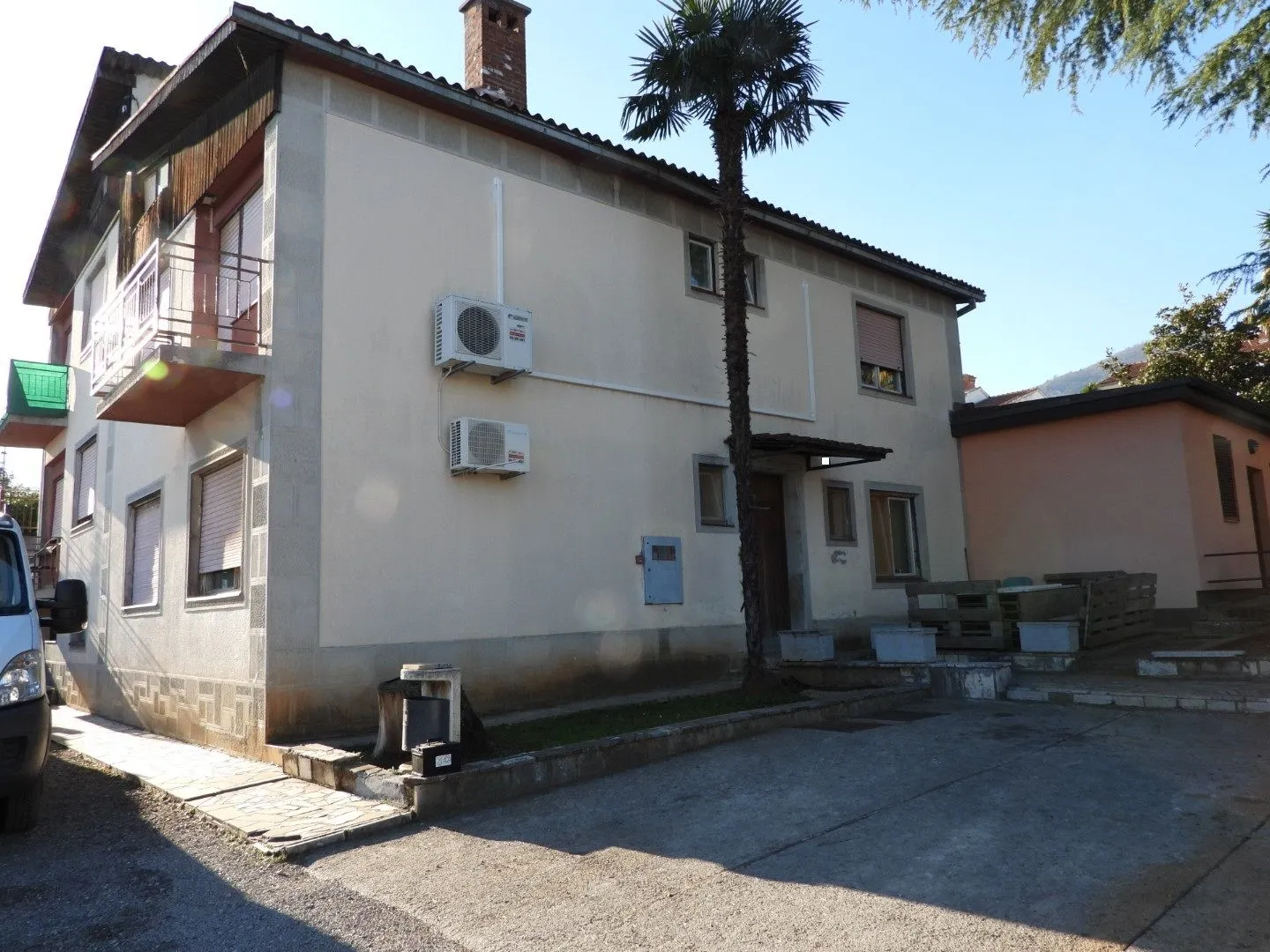 opatija, ičići - kuća sa pogledom na more 430m2 + okućnica 932m2 - slika 5