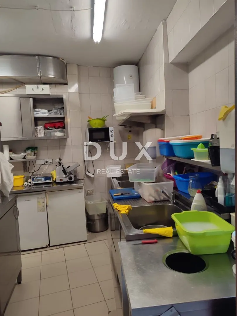 istra, rovinj - unikatna kuća drugi red do mora! - slika 43