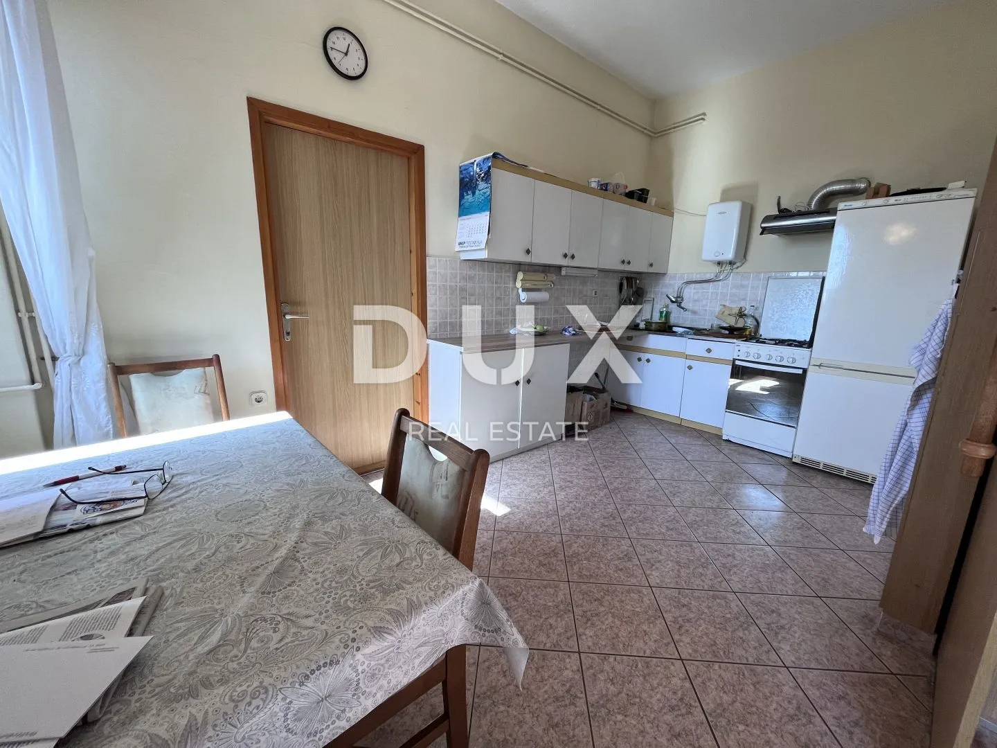 krnjevo - samostojeća kuća, pogled more, parking mjesto, vrt - slika 6