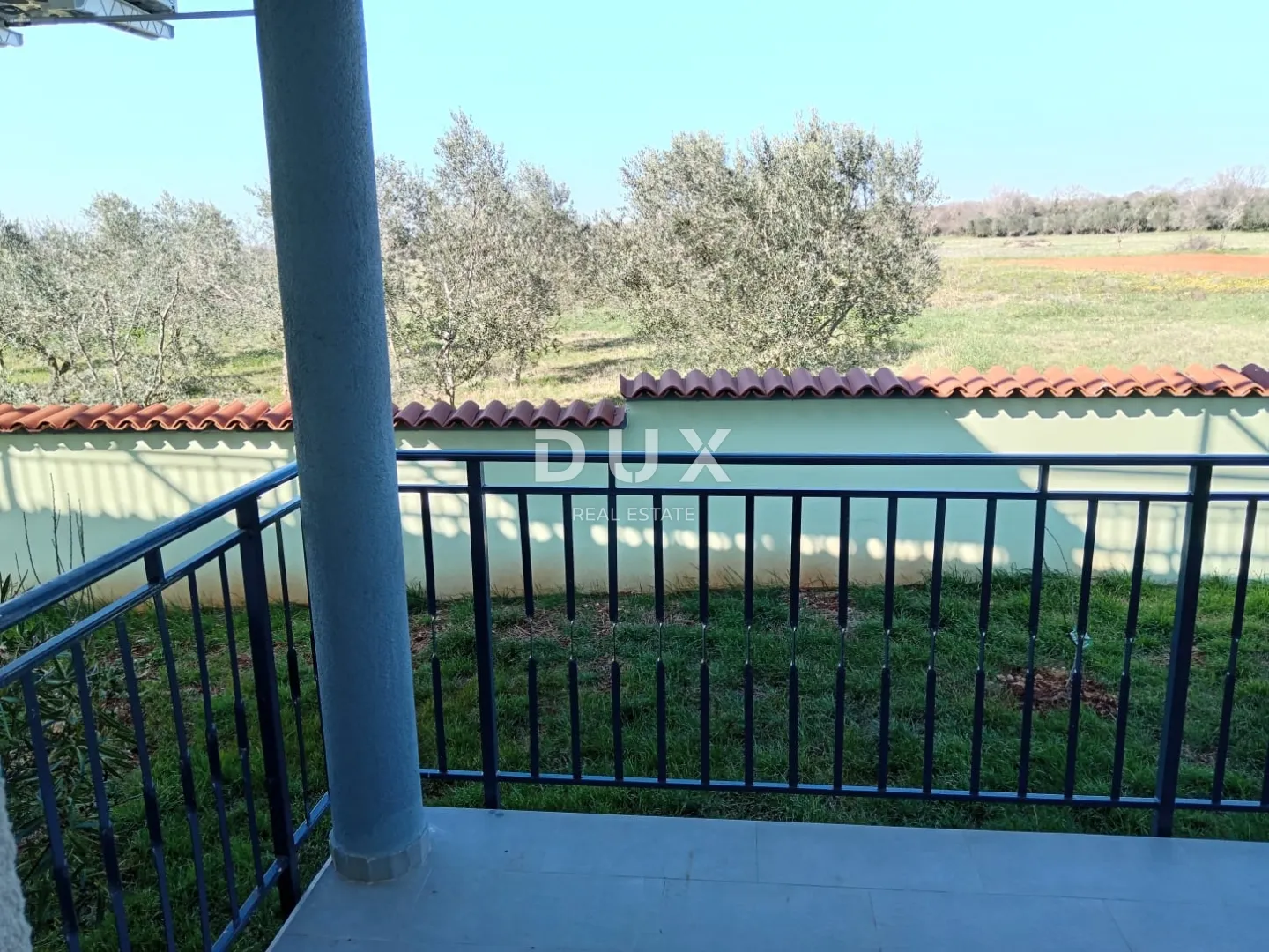 istra,valtura - apartmanska kuća - slika 29