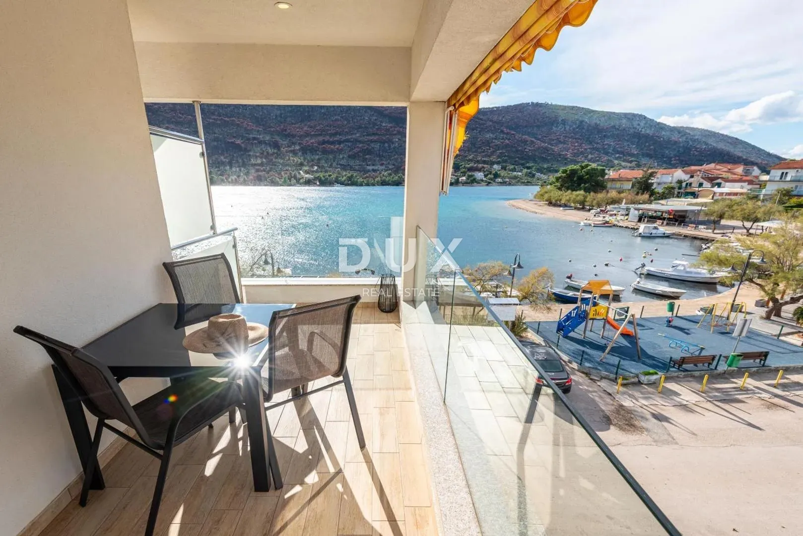 šibenik okolica, grebaštica – mini hotel prvi red do mora s bazenom i restoranom - slika 13