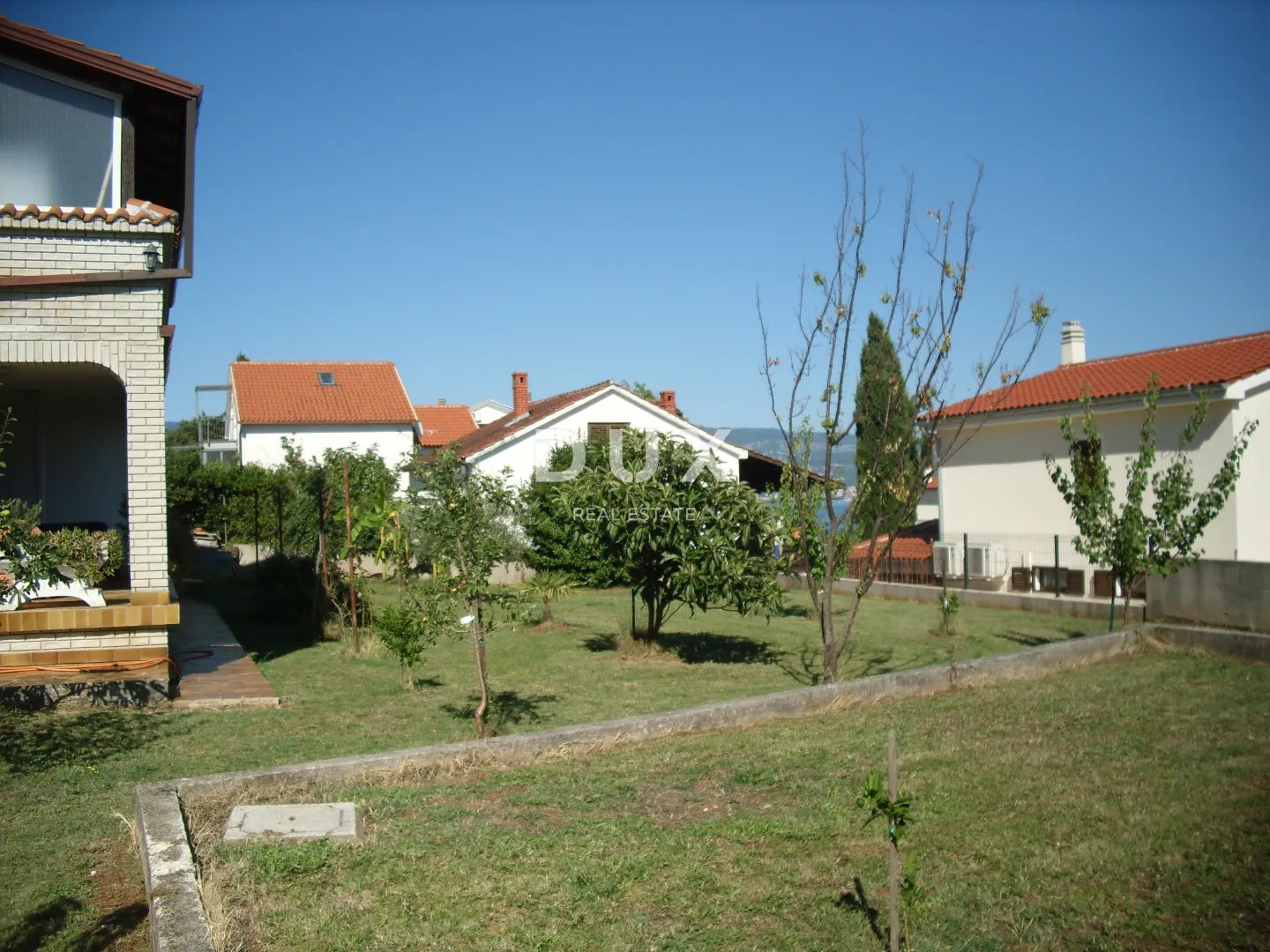 otok krk, uvala soline - samostojeća kuća 100 m od mora - slika 4