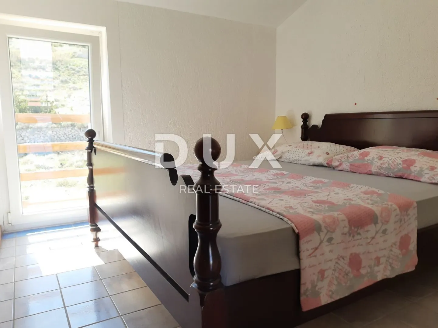 otok pag, grad pag- dvojna kuća 247 m2 za turizam - slika 36