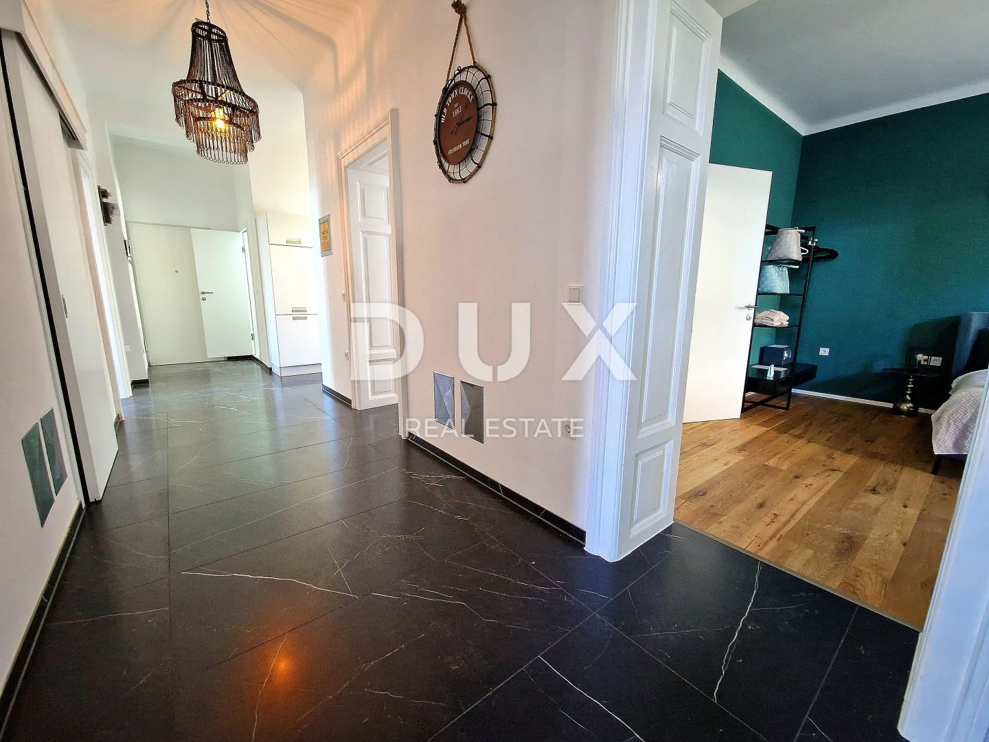opatija, centar - stan od 100 m2, drugi red do mora - slika 21