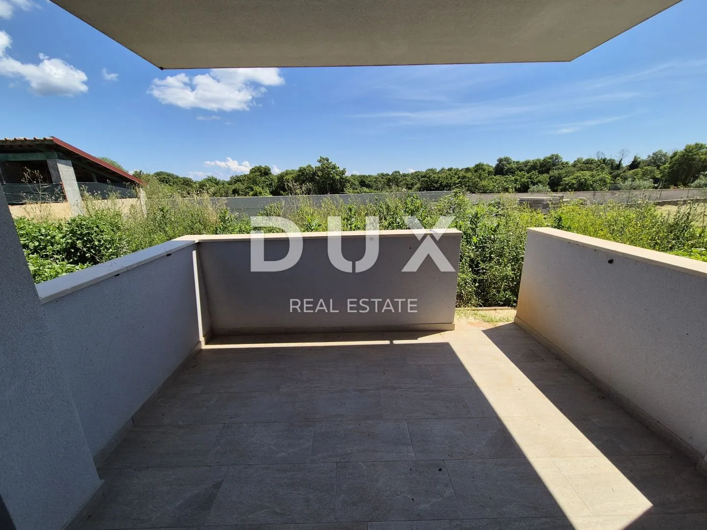 istra, pula- stan u prizemlju + vrt od 205 m2! - slika 19