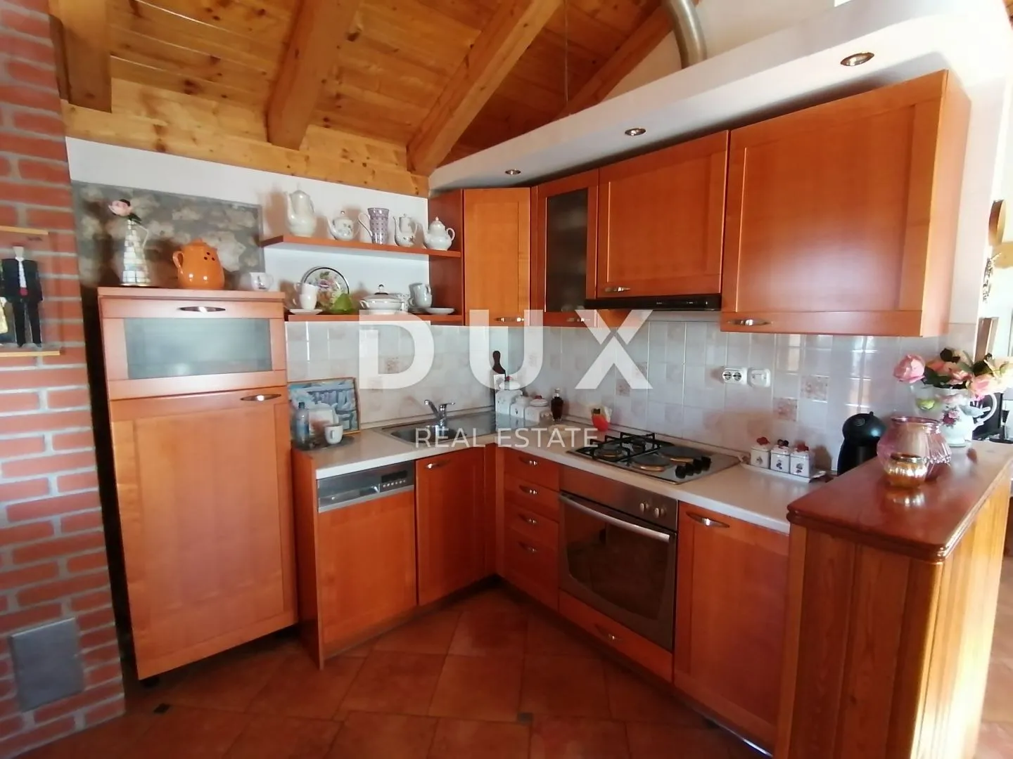 istra, banjole - kuća s restoranom blizu mora! - slika 24