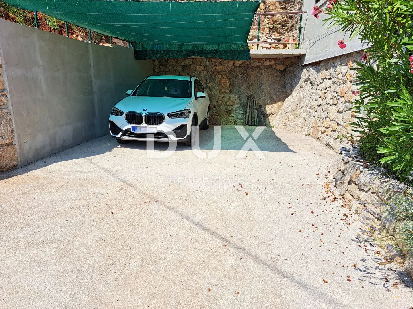 opatija, mošćenička draga - tri stambene jedinice s pogledom na more - slika 26