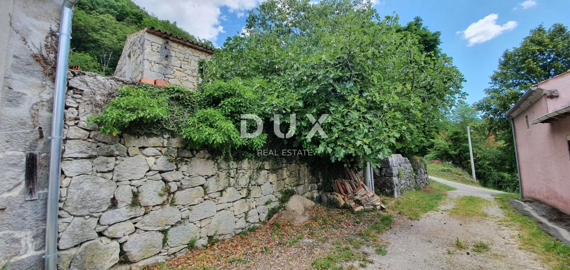 istra, hum - kamena starina za adaptaciju - slika 7