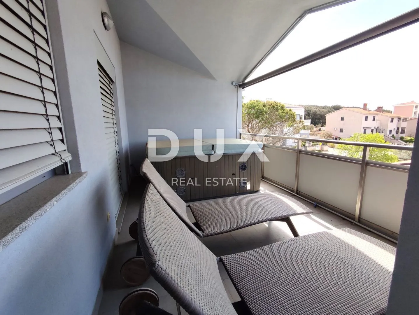 istra, pula - penthouse s pogledom na more blizu plaže - slika 7