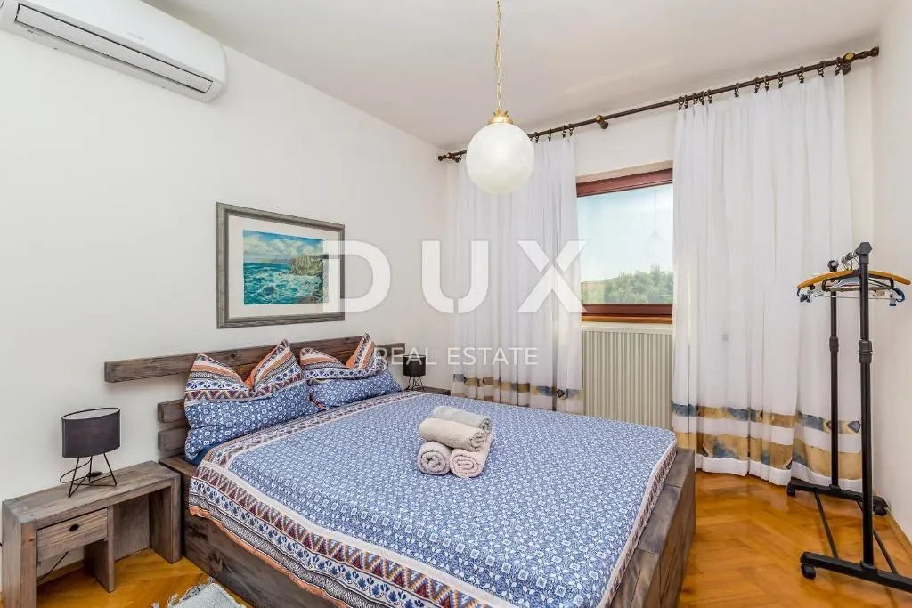otok krk, šotovento - samostojeća kuća sa 3 apartmana i pogledom na more - slika 16