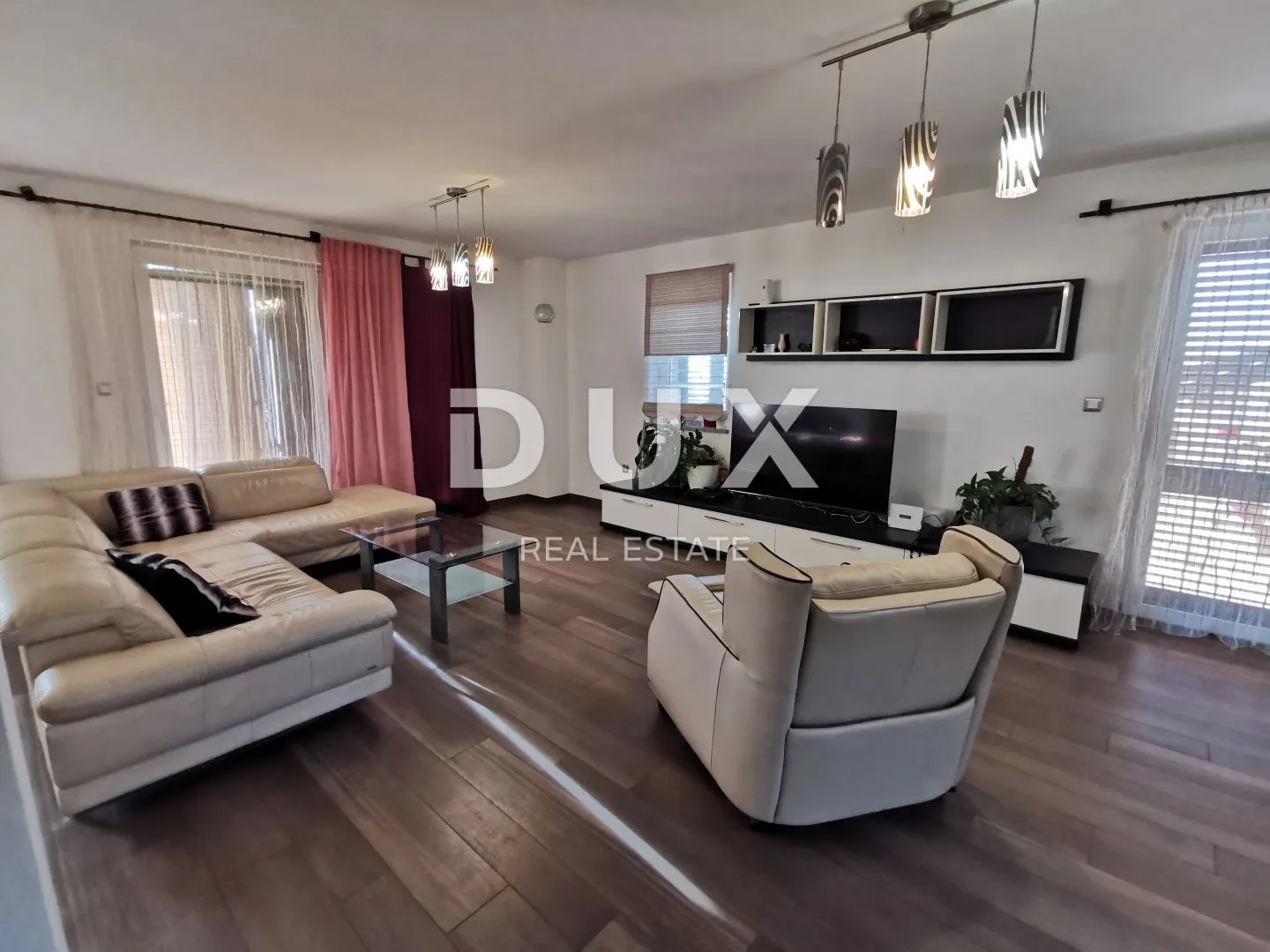 kraljevica - obiteljska kuća + građevinski teren (781 m2) - slika 17
