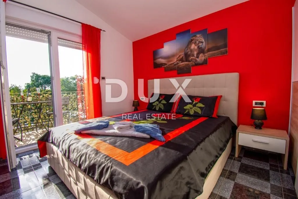 istra, pula prekrasna apartmanska kuća! - slika 19