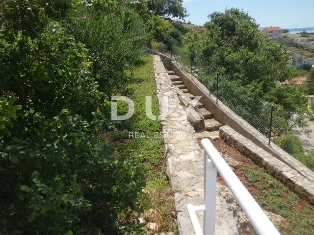 otok krk - ekskluzivna vila sa bazenom - slika 137