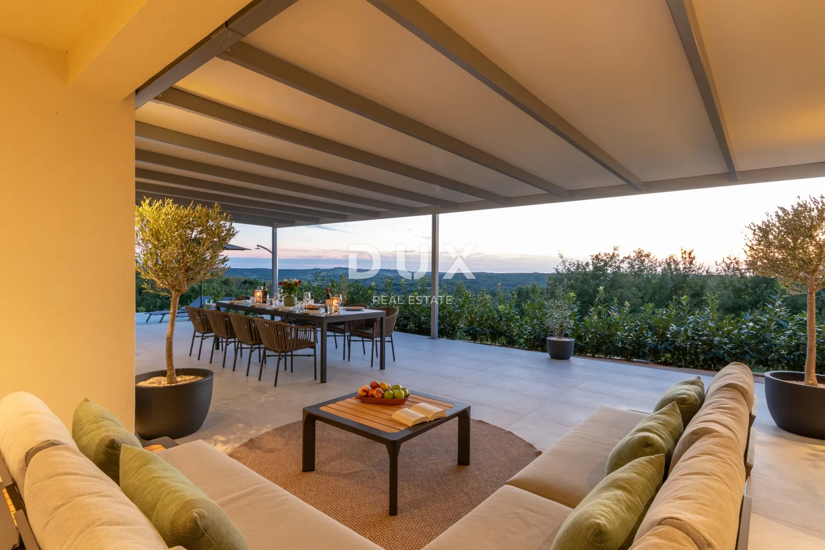 istra, motovun - vila s infinity bazenom i wellness zonom - otvoren pogled na more i okolna mjesta - slika 46