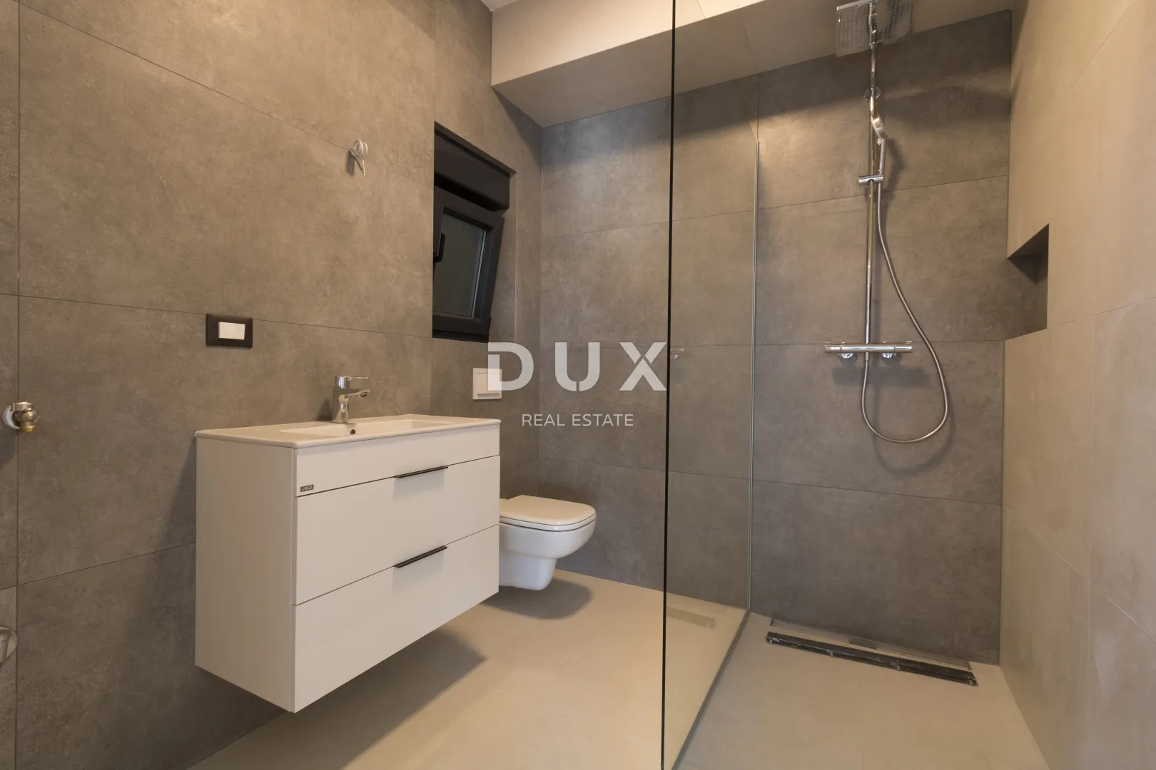 dalmacija, murter - novi duplex 5min od plaže! - slika 4