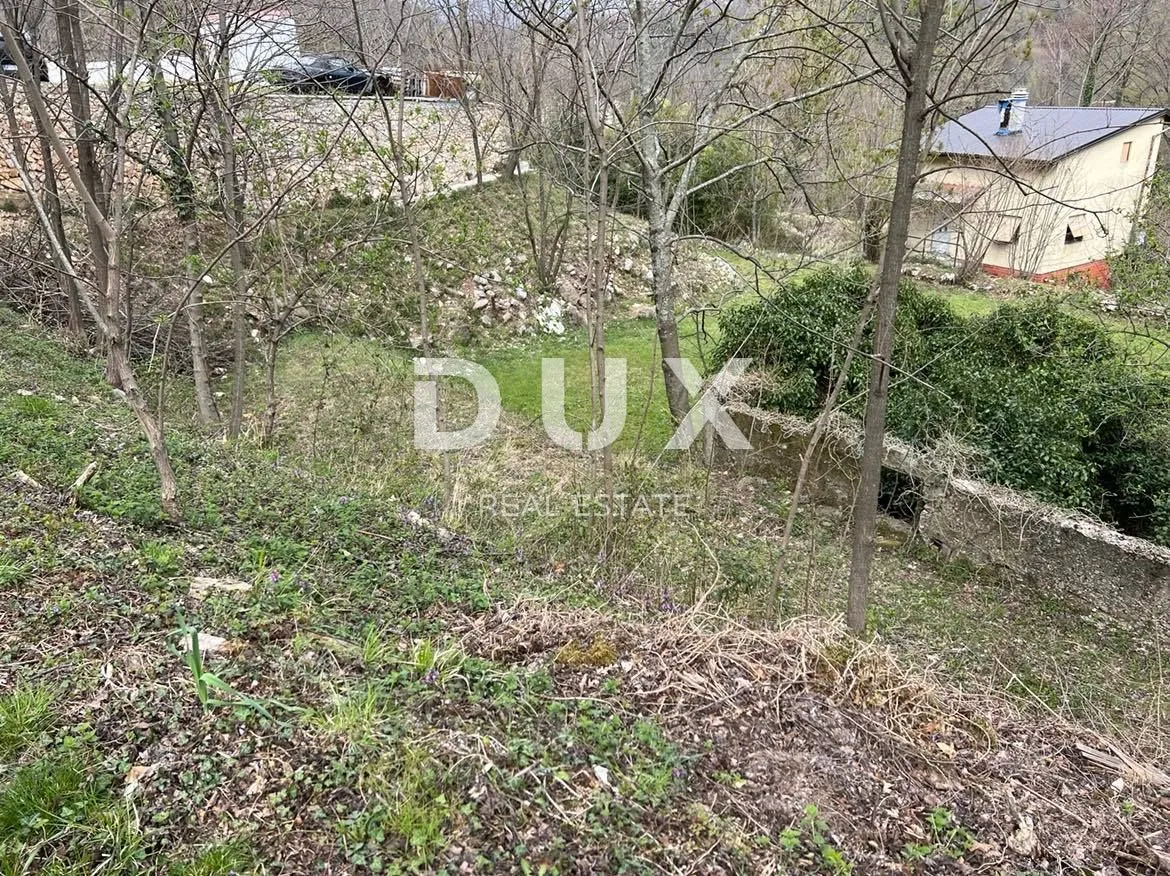 RIJEKA, GORNJA DRENOVA- građ. zemljište, 1021 m2, starina!!!