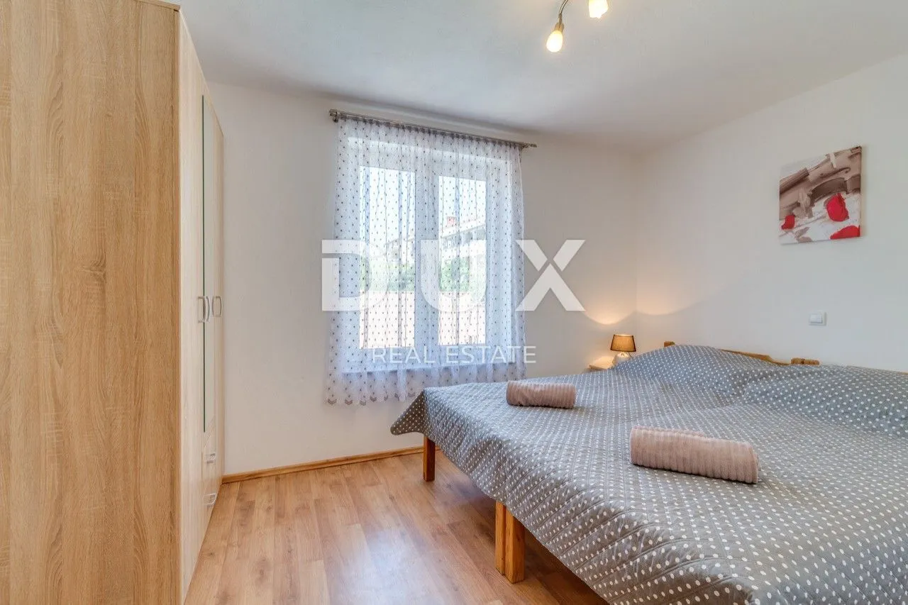 istra, pula - apartmanska kuća s bazenom i uređenom okućnicom - slika 16