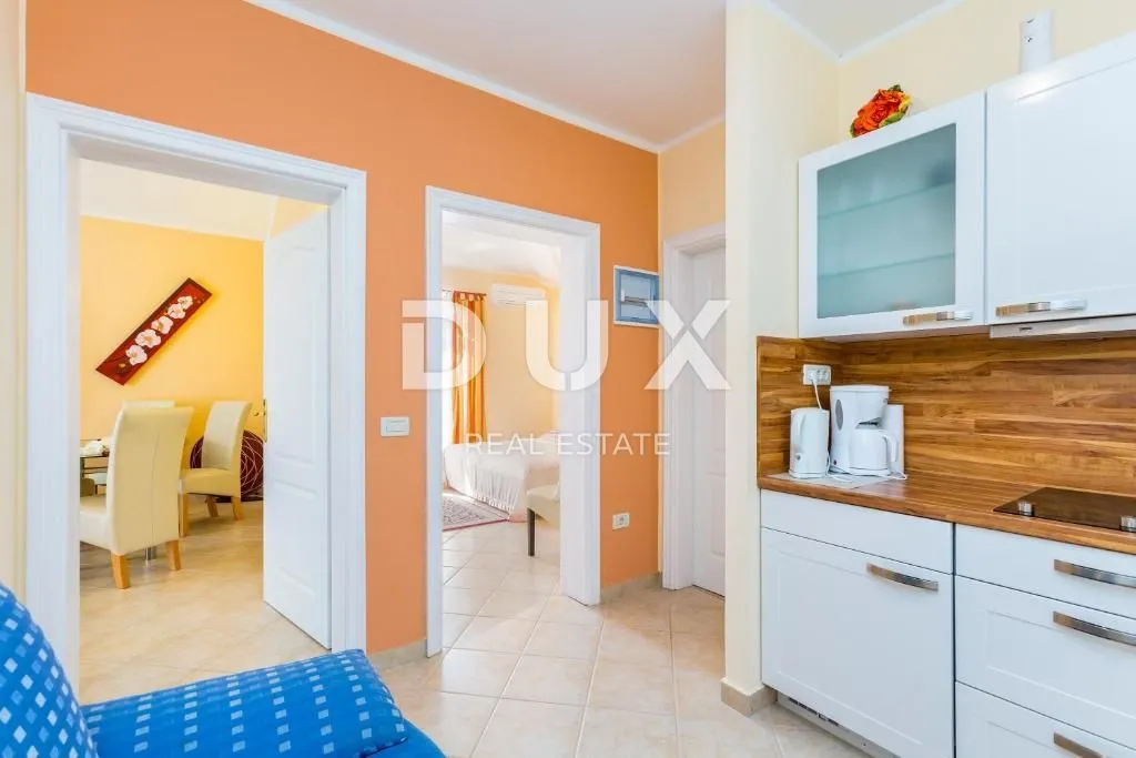 istra, pula - apartmanska kuća - slika 21
