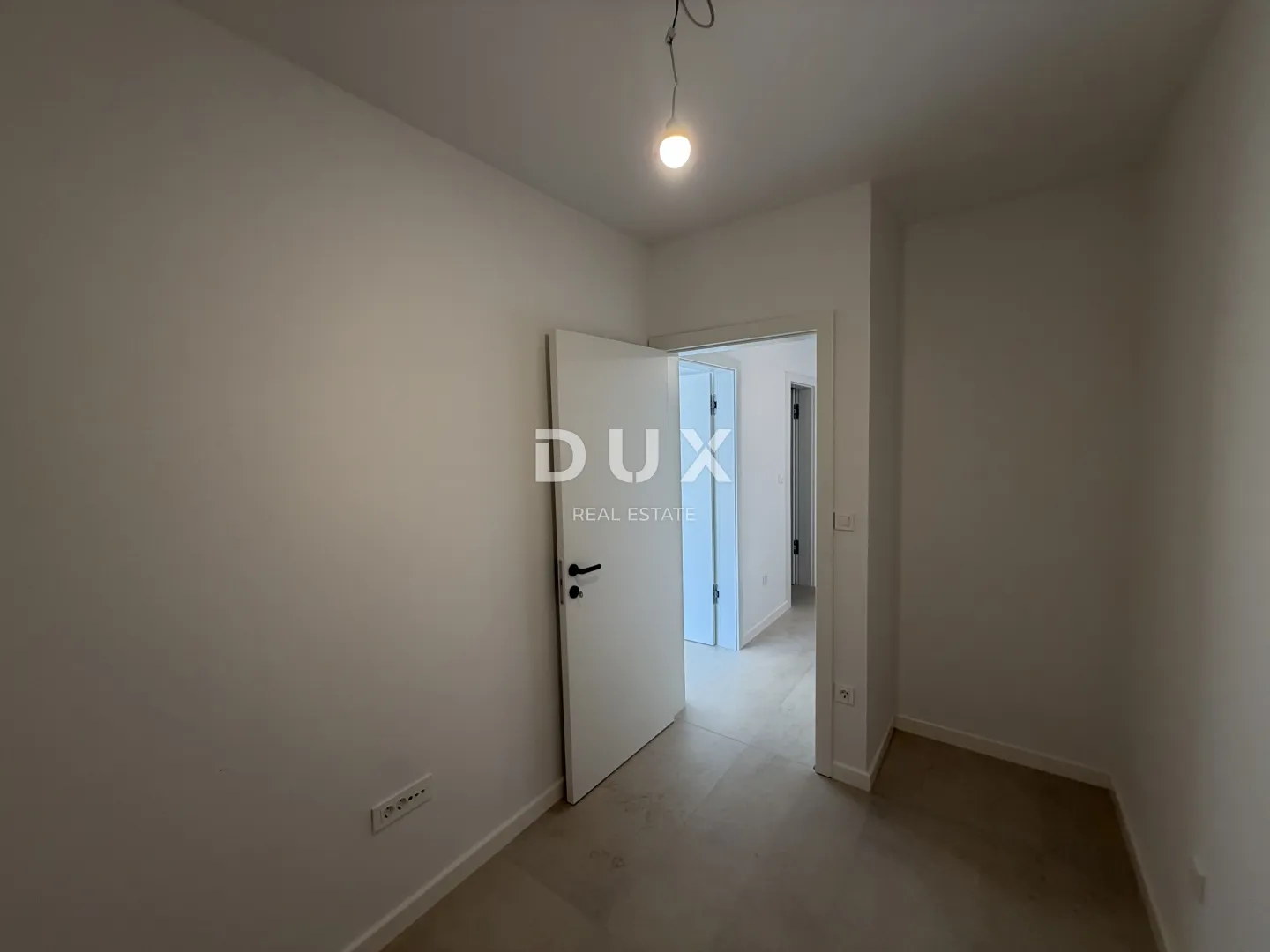 zadar, vrsi - novogradnja! dvoetažni stan s bazenom s3 - slika 13