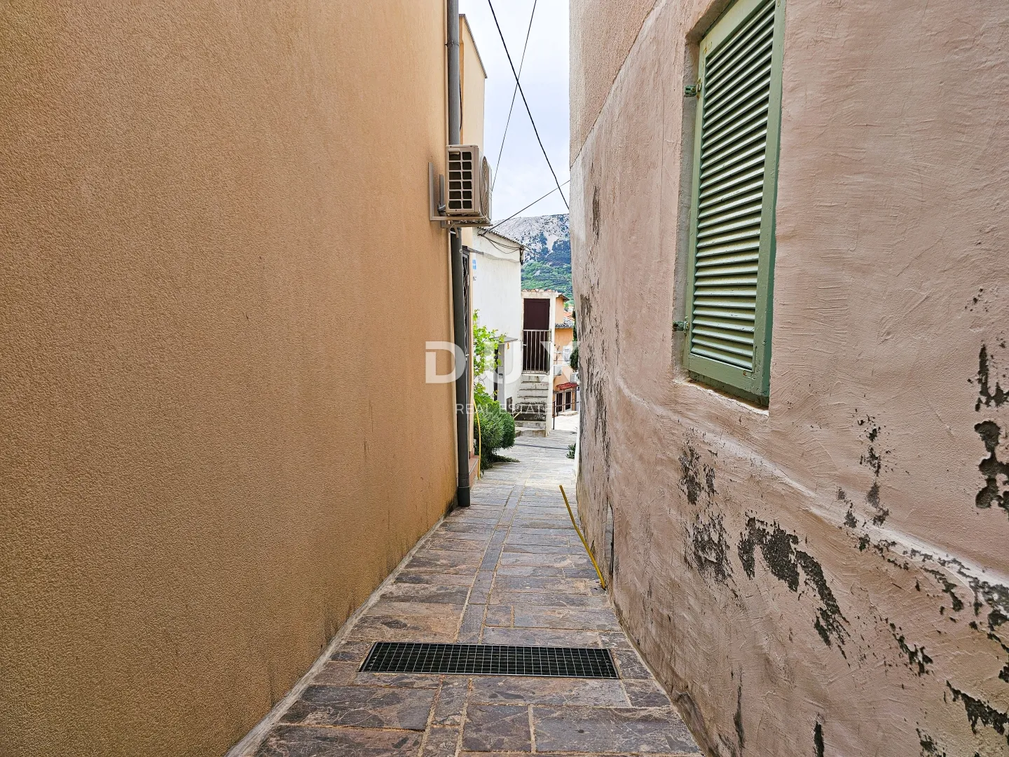 krk, baška, kuća, 159 m2, stara jezgra - slika 3