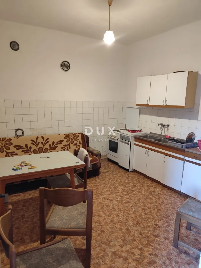 dalmacija, zaton - prostrana kuća 240 m² u centru, blizu mora - slika 5