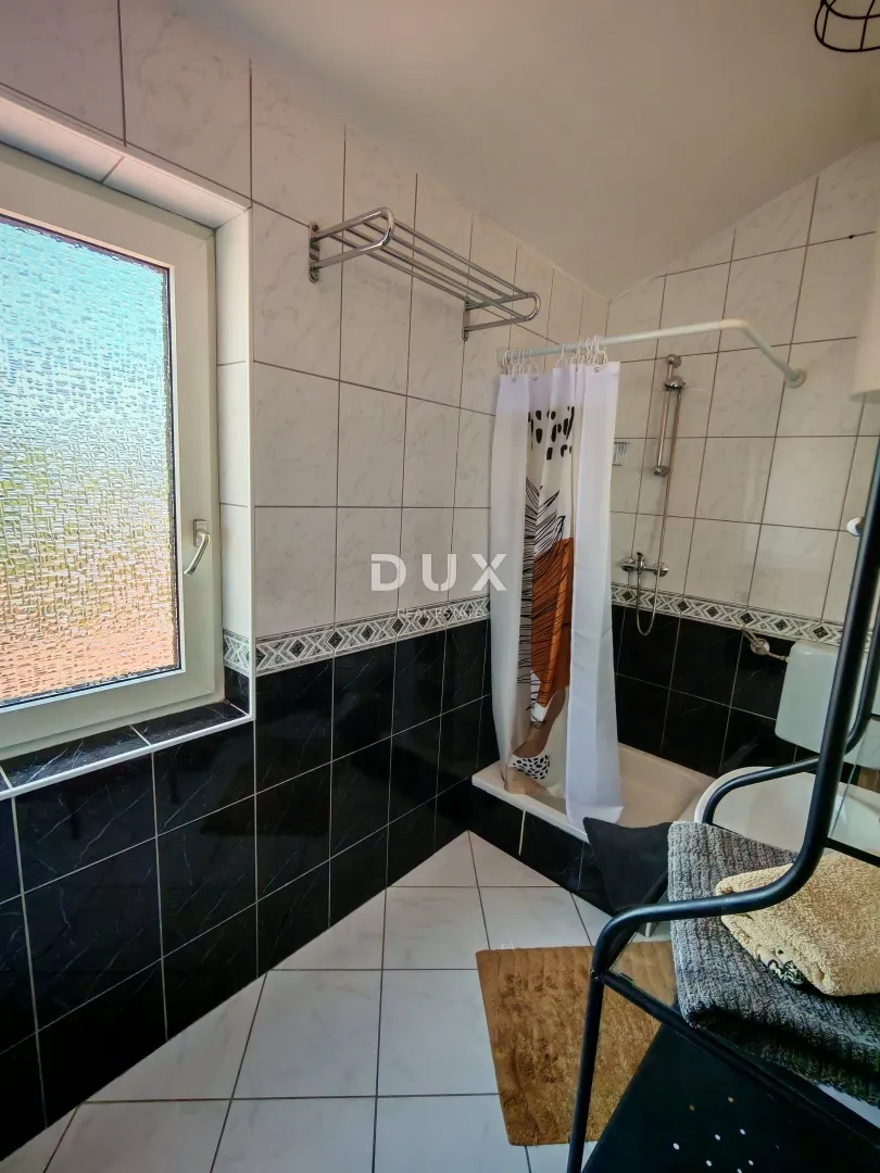 zadar, maslenica - kuća s 4 apartmana, 10 spavaćih soba s pogledom na more! - slika 25