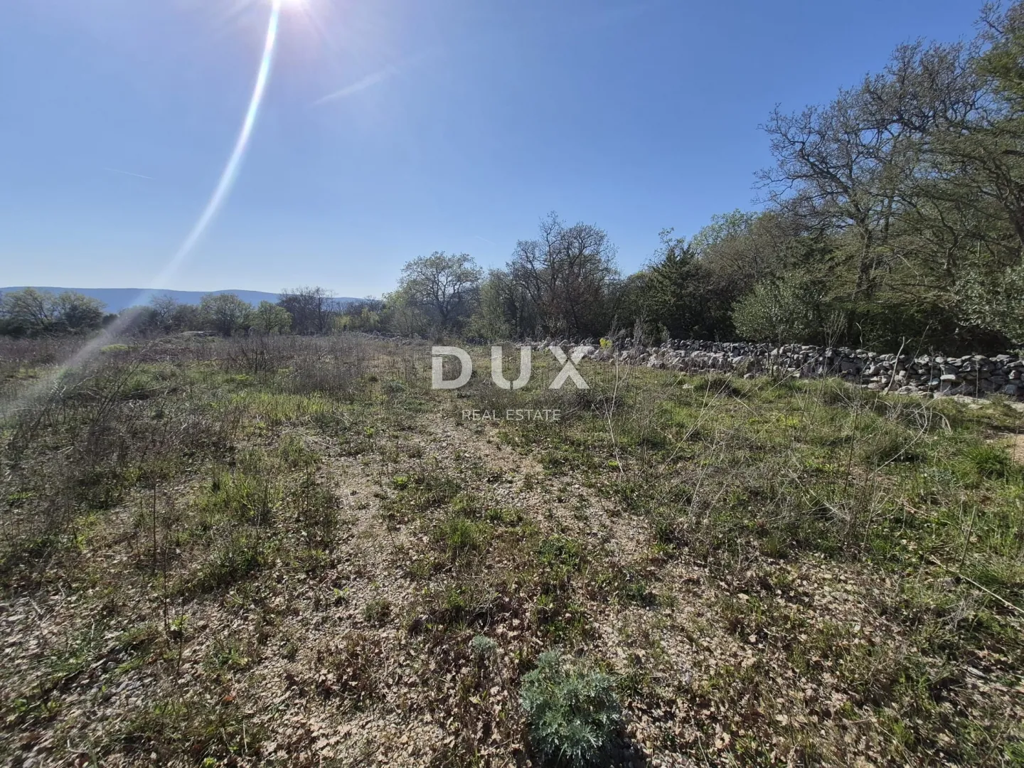 OTOK KRK, LINARDIĆI - zemljište 4812 m2 za najam - Linardići, Krk