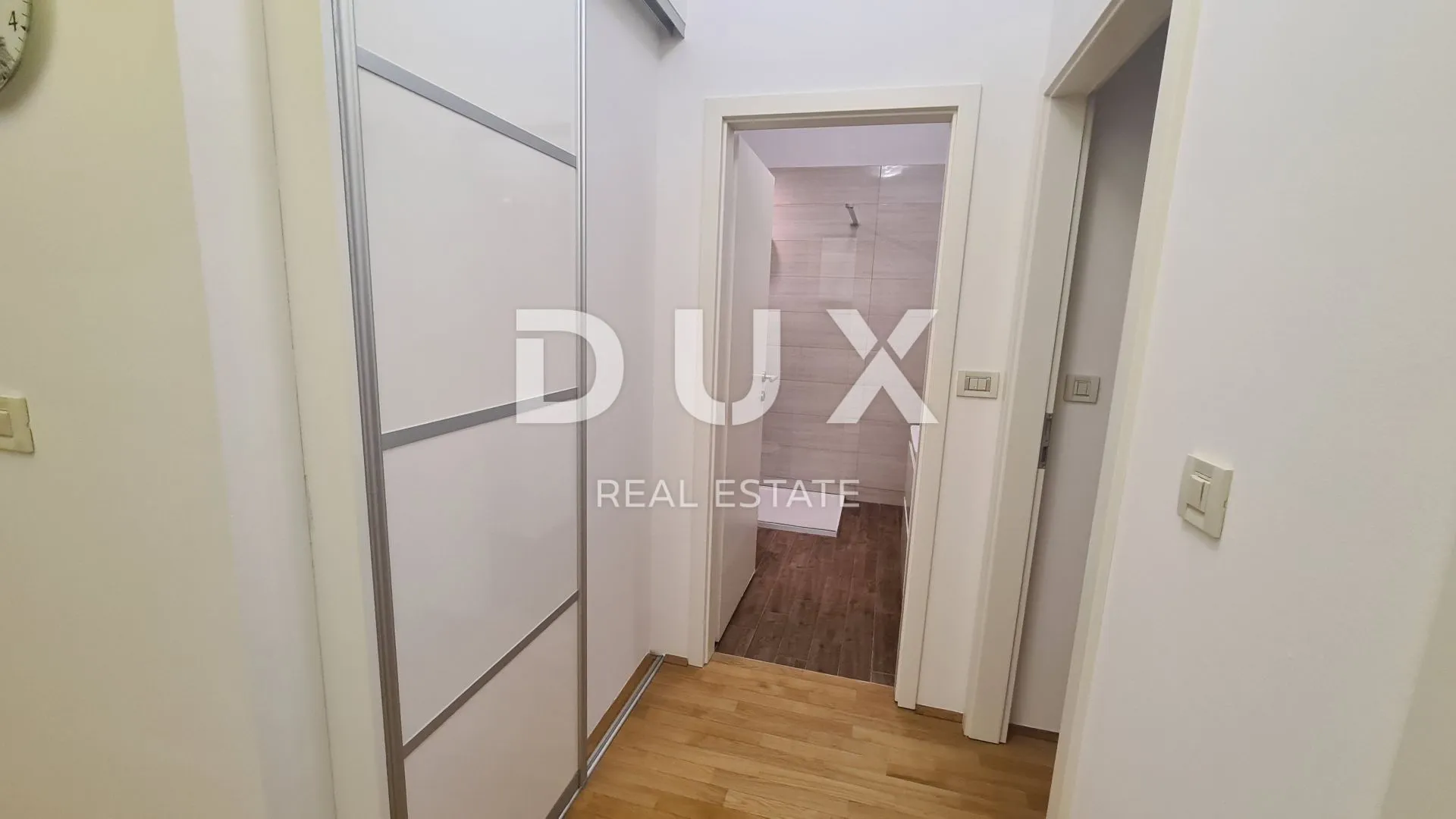 rijeka, centar, najam, moderni 2s+db, dva balkona, lift - slika 8