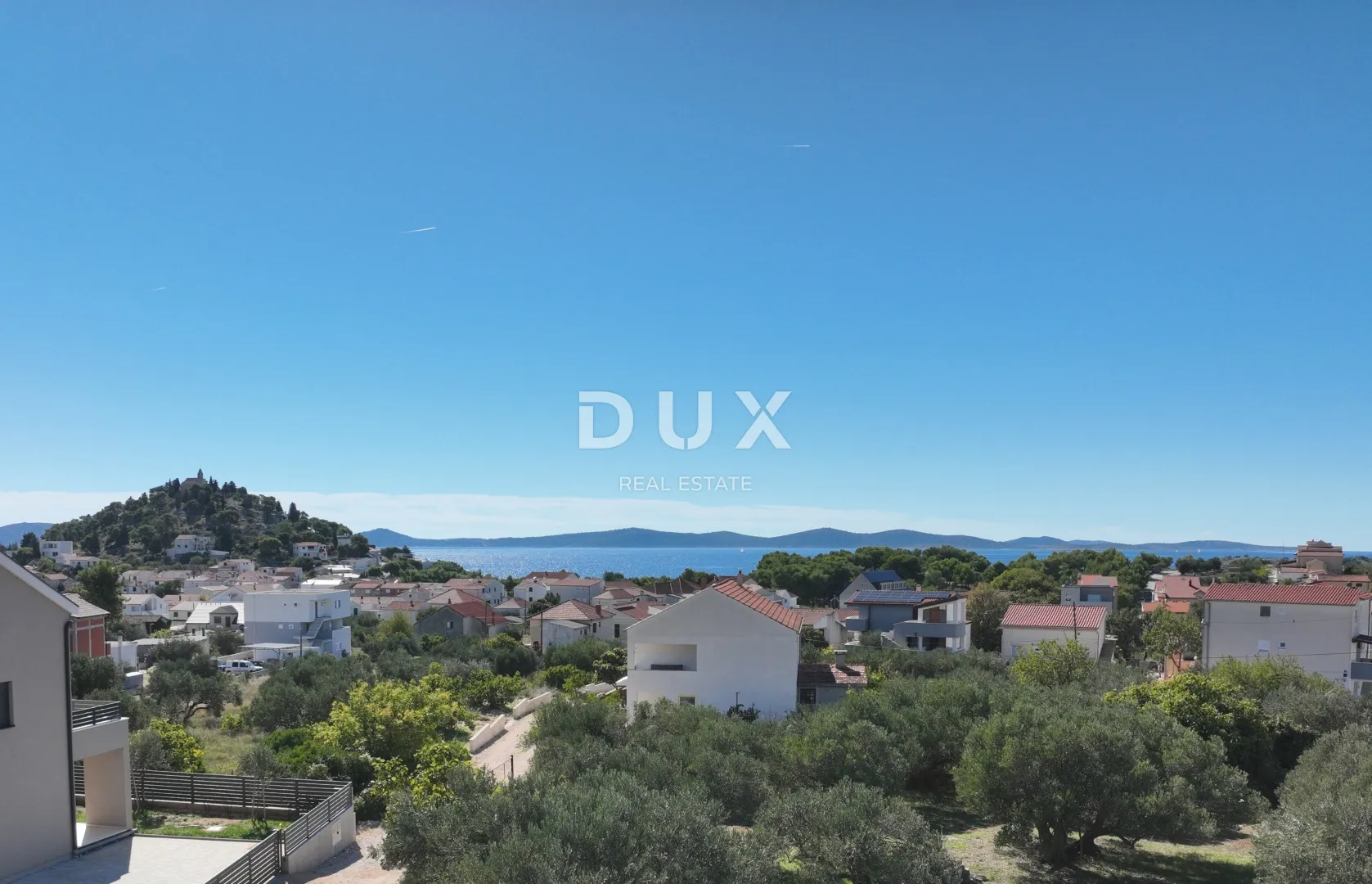 tribunj, dvosobni stan, 102,86 m², terase iz svih prostorija, pogled na more - slika 10