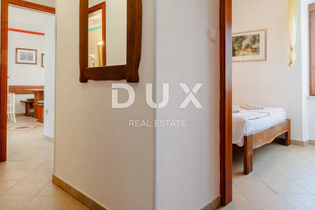 istra, rovinj - 2ss+db stan smješten prvi red do mora s privatnom plažom - slika 10
