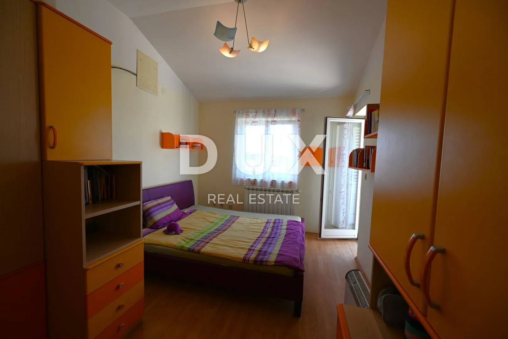 istra, pula obiteljska vila s pogledom na more! - slika 37