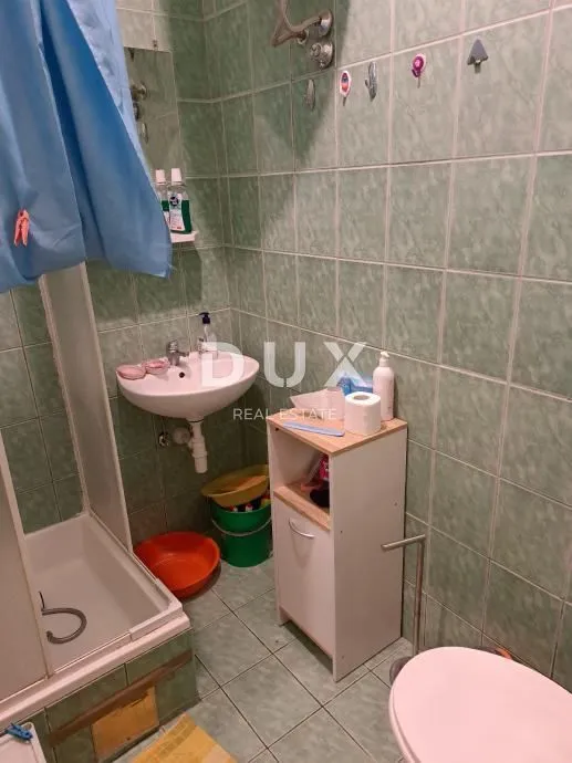 pag - kuća u centru paga - slika 12