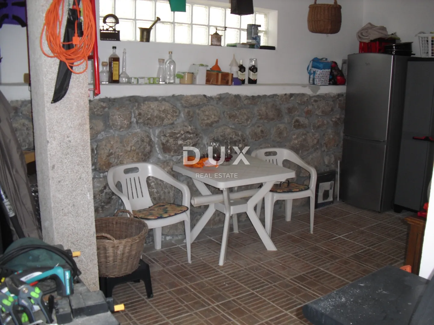 otok krk, grad krk - samostojeća kuća 2. red do mora - slika 28