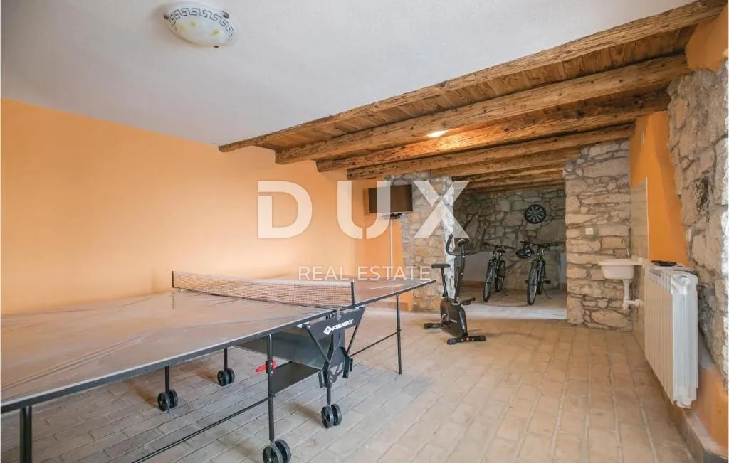 istra, rabac - kuća s bazenom i pogledom na more - slika 28