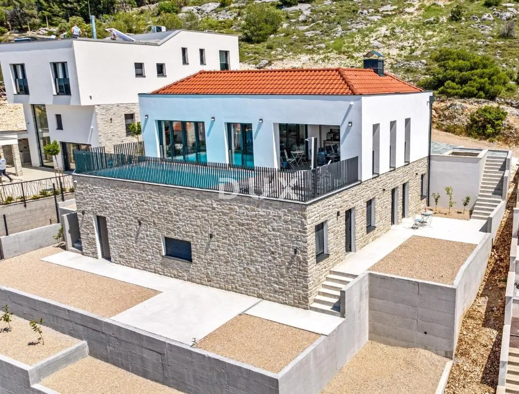 šibenik, žaborić - moderna luksuzna vila s grijanim bazenom i pogledom na more - slika 34