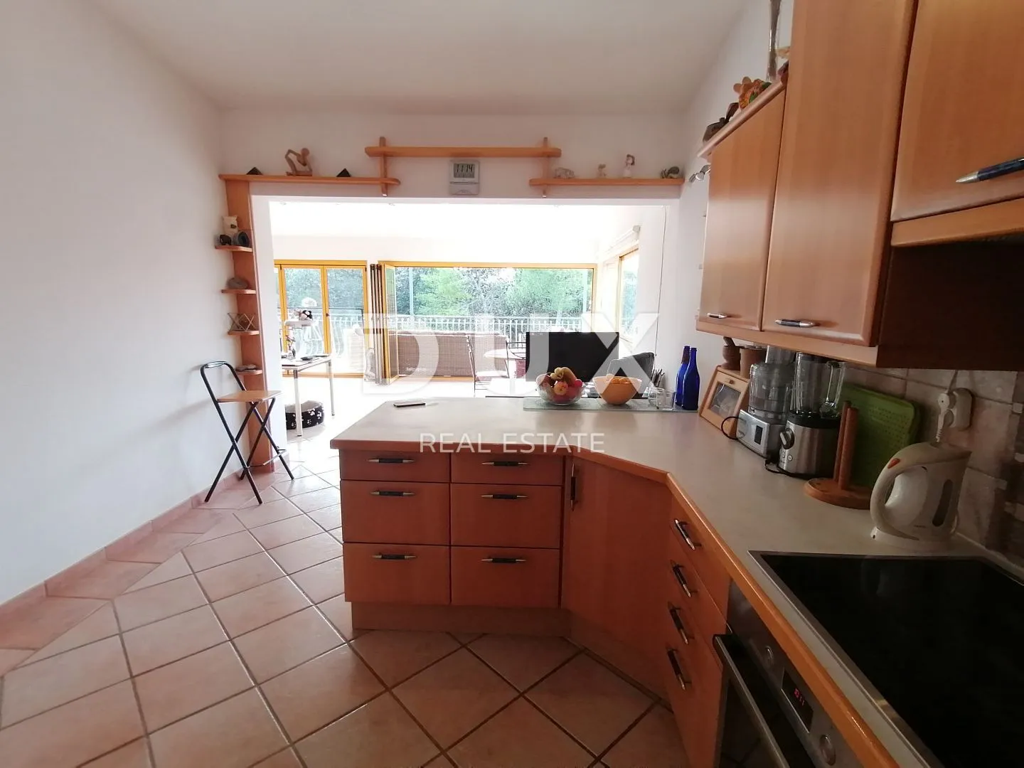 istra, rovinj apartmanska kuća na samo 40m od mora! - slika 45