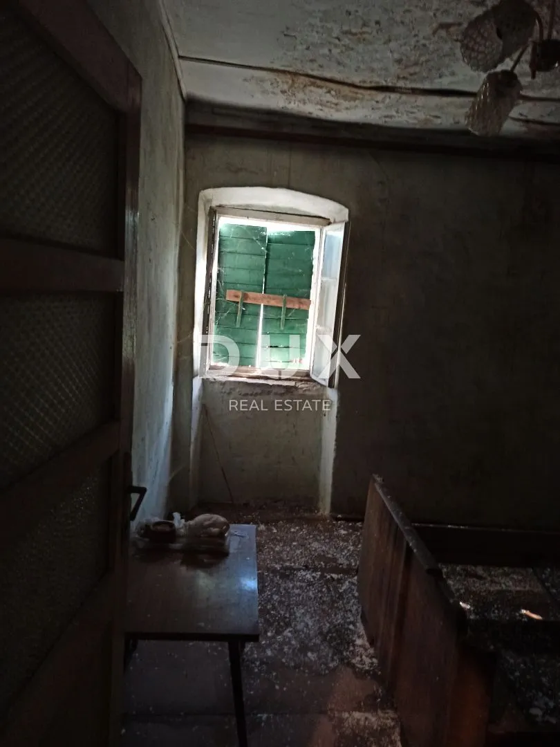 istra, matohanci - istarska kuća za renovaciju s velikim dvorištem - slika 12