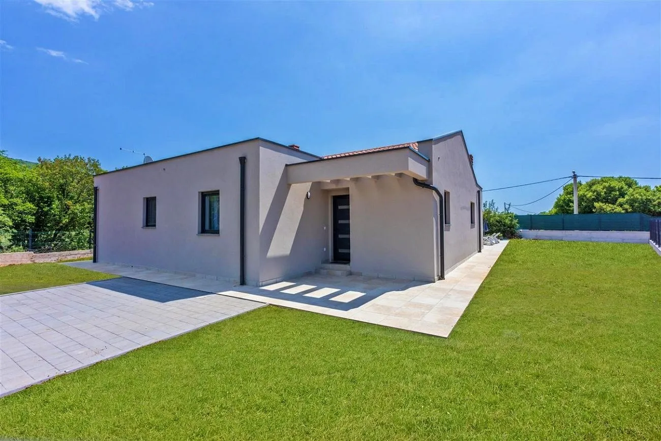 istra, labin - elegantna novogradnja s bazenom - slika 5