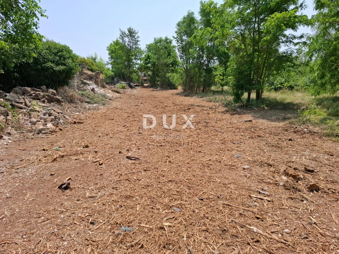 istra, bale – tri kamene kuće na građevnom zemljištu od 7.800 m² - slika 3