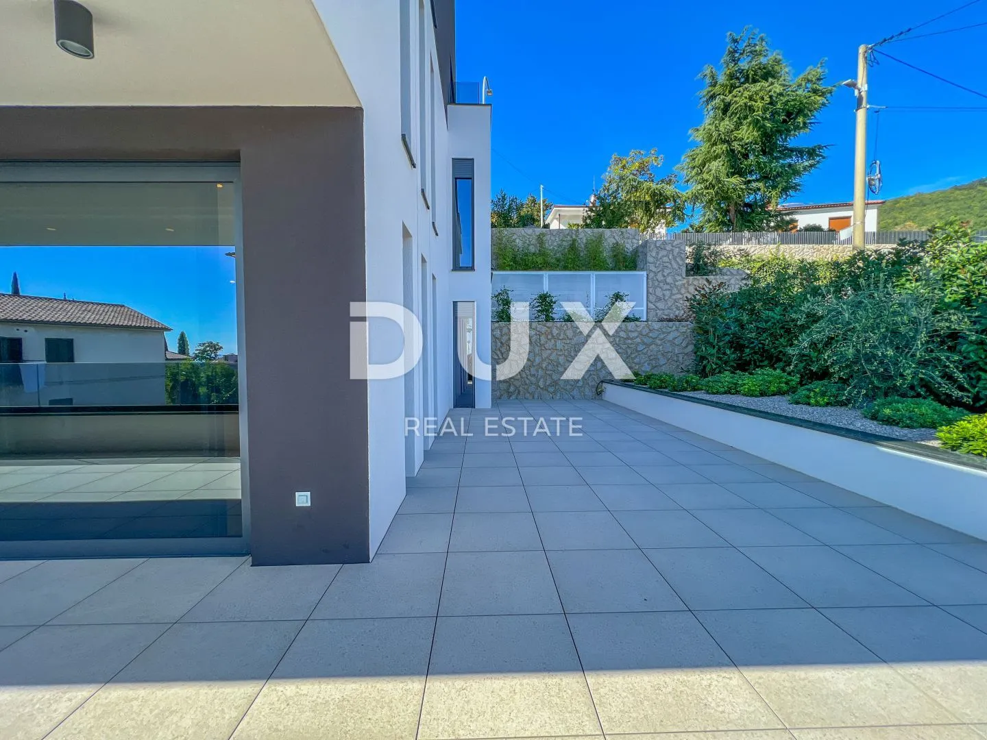 opatija, centar - stan 132m2 u novogradnji s vrtom, bazenom, garažom, pogled na more, centar opatije - slika 19