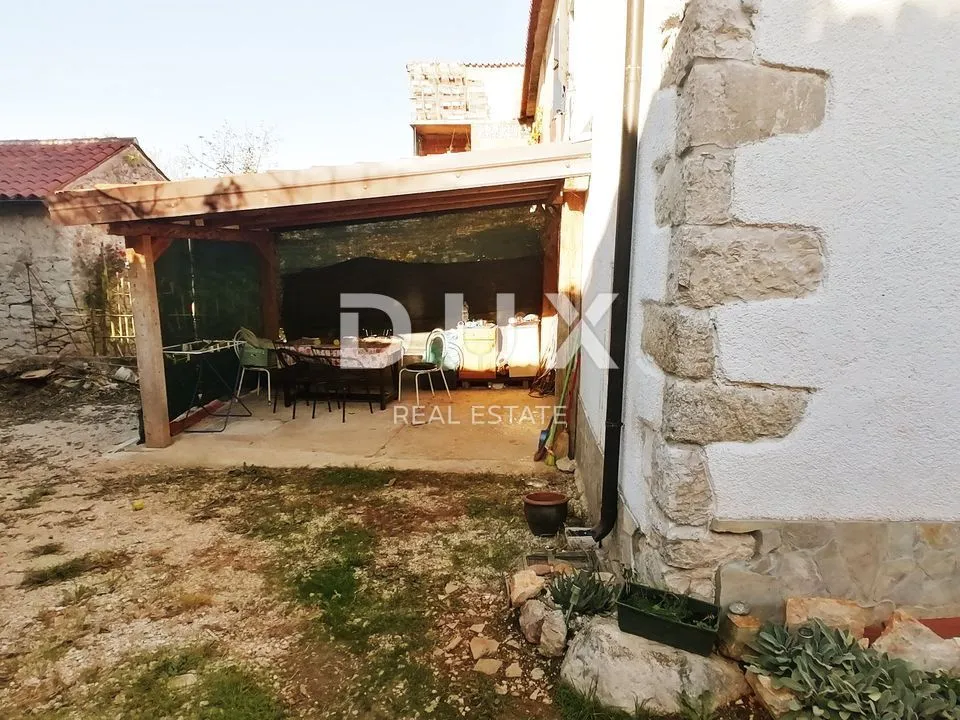 istra, umag - kamena kuća zadnja u nizu u blizini mora - slika 5
