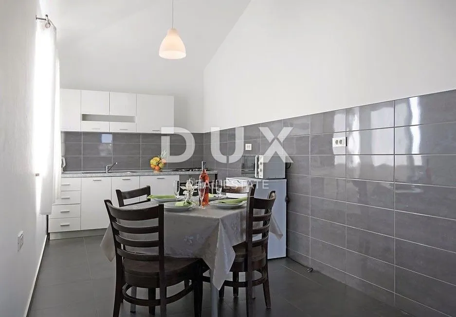 istra, vodnjan - apartmanska kuća s unutarnjim bazenom - slika 17