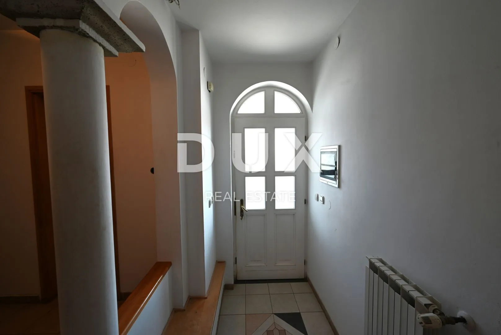 istra, pula obiteljska vila s pogledom na more! - slika 29