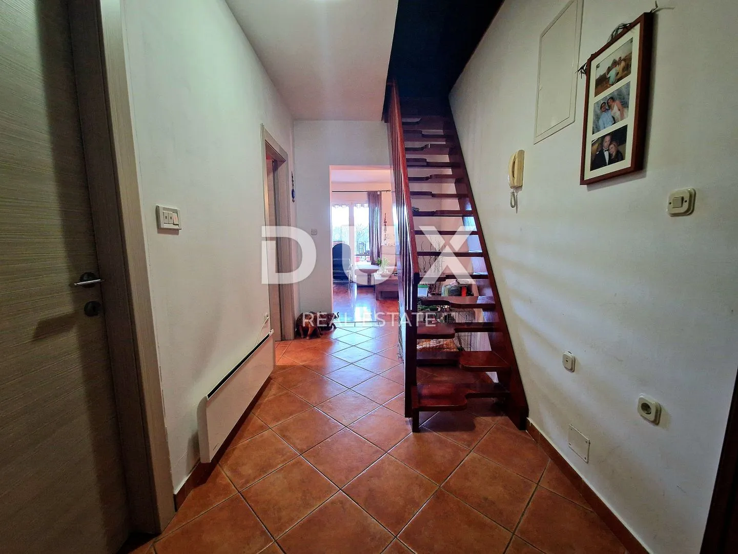 rijeka, srdoči - dvoetažni 4s+db, 145m2 - slika 15