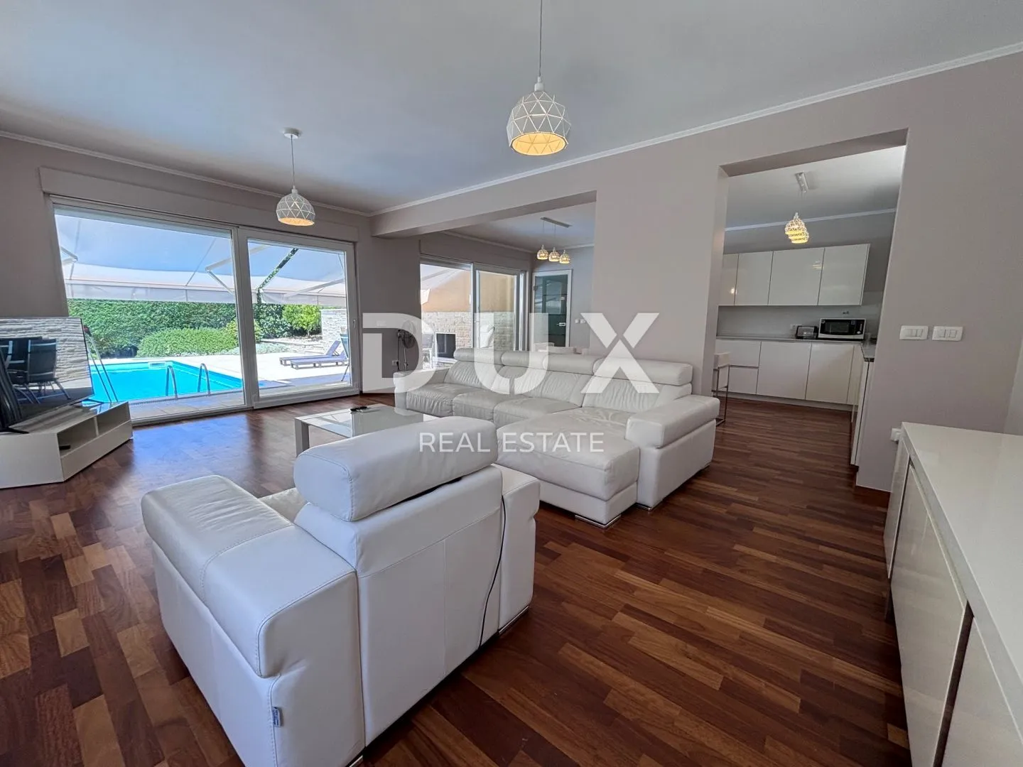 zadar, kožino - predivna vila s bazenom 100 m od mora - slika 16